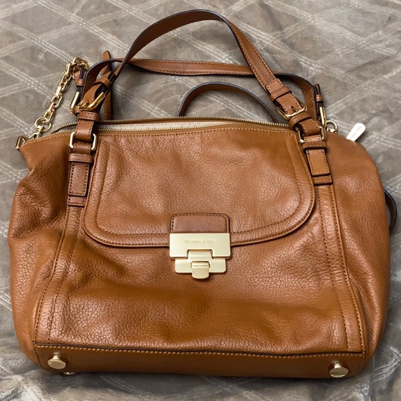 Michael Kors new Handbag - Picture 1 of 4